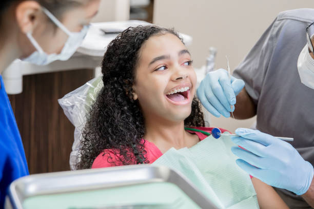Best Emergency Tooth Extraction in Nevada, MO